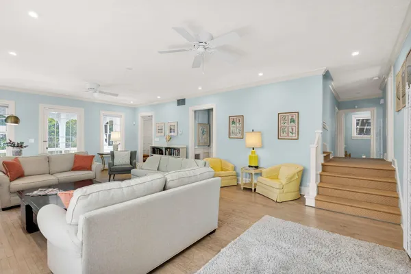 $4,350 | 519 28th Street, Unit MAIN HOUSE, West Palm Beach, FL 33407