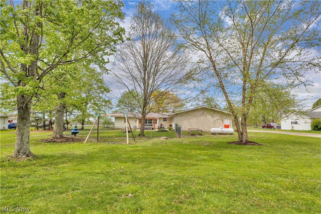 9110 Spieth Road Litchfield, OH 44253 - Photo 8 of 50 Gallery Image 8
