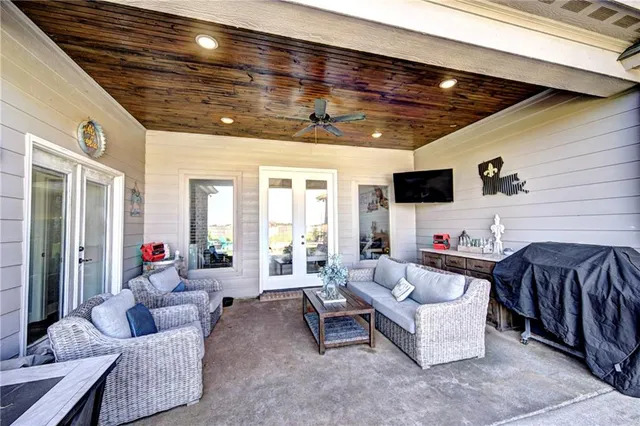 $359,000 | 379 St Francis Avenue, Natchitoches, LA 71457