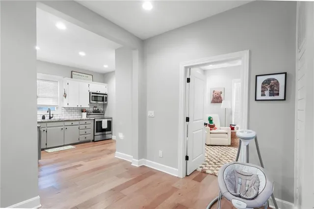 $203,500 | 103 East Shawnee Street, Paola, KS 66071