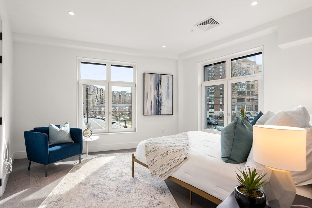 69 Walnut Street, Unit 3 Brookline, MA 02445 - Photo 23 of 23 Gallery Image 23