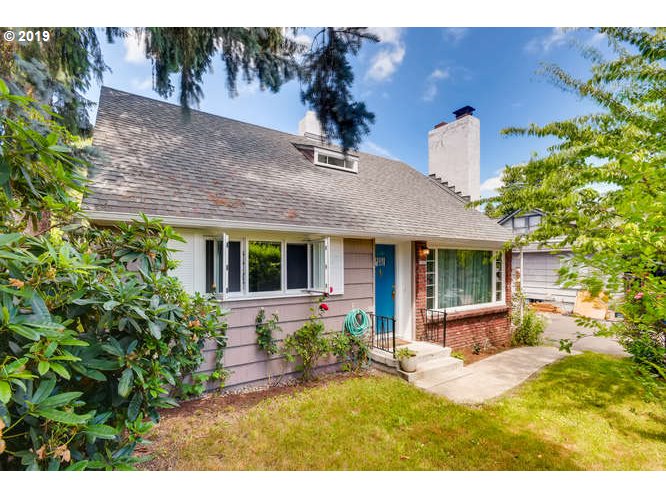 1301 Southwest Spring Garden Street Portland, OR 97219 - Photo 1 of 28 Gallery Image 1