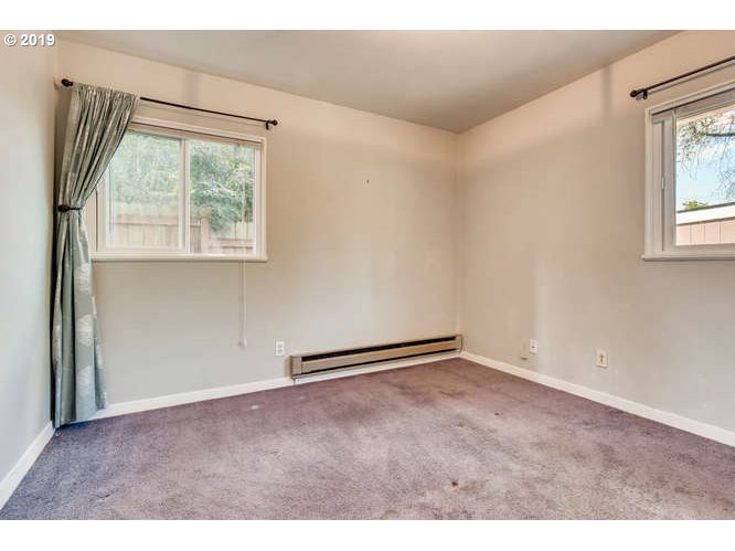 1301 Southwest Spring Garden Street Portland, OR 97219 - Photo 17 of 28 Gallery Image 17