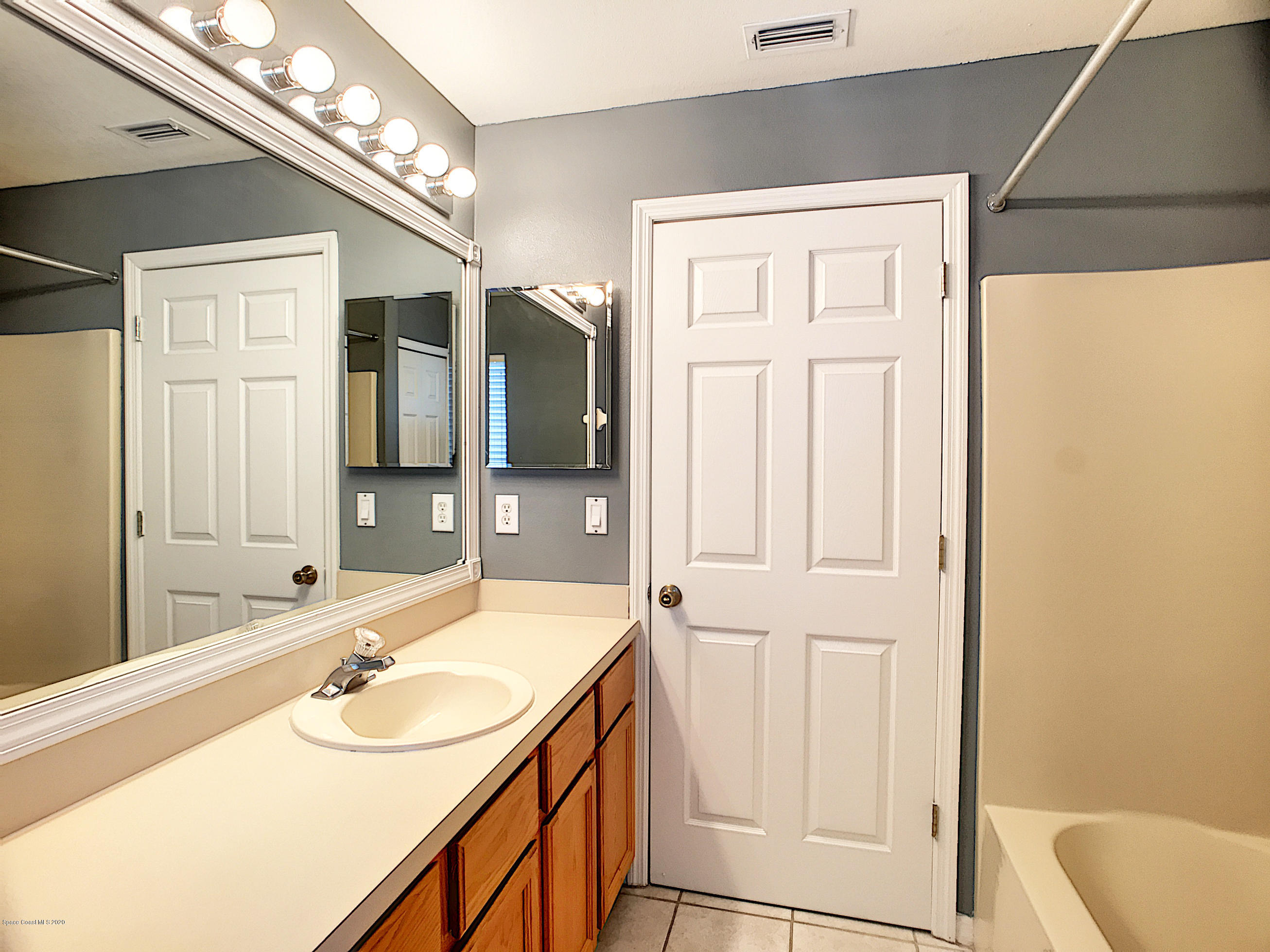1253 Winding Meadows Road Rockledge, FL 32955 - Photo 16 of 29 Bathroom 2