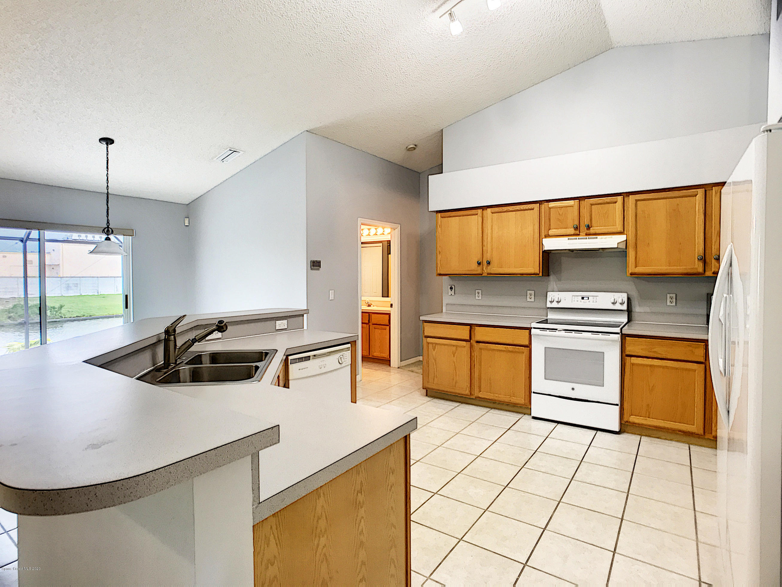 1253 Winding Meadows Road Rockledge, FL 32955 - Photo 3 of 29 KItchen2
