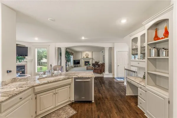 $525,000 | 249 Northeast Misty Meadow Drive, Lee's Summit, MO 64064