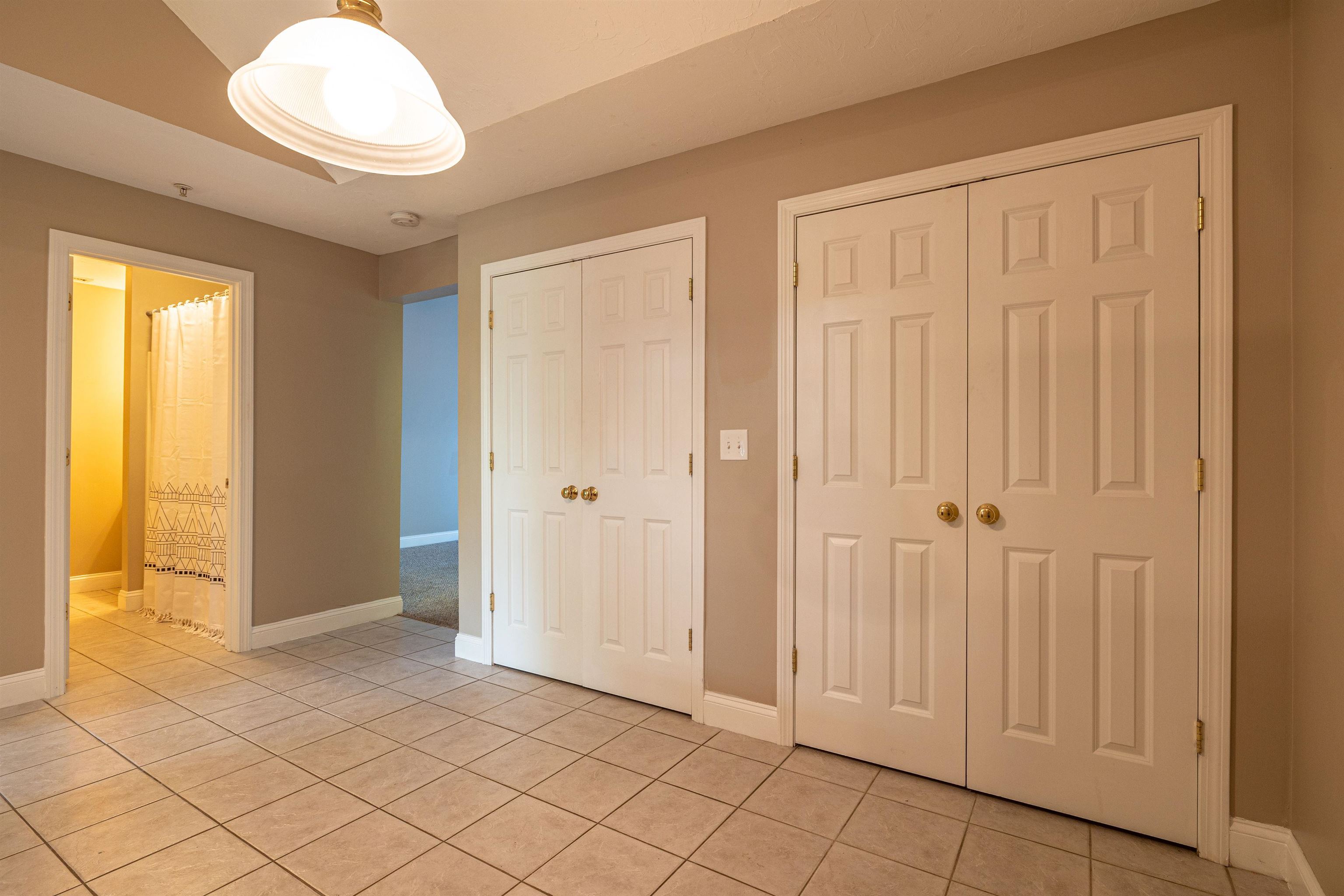 45 Bog Road, Unit A 5 Concord, NH 03303 - Photo 11 of 32