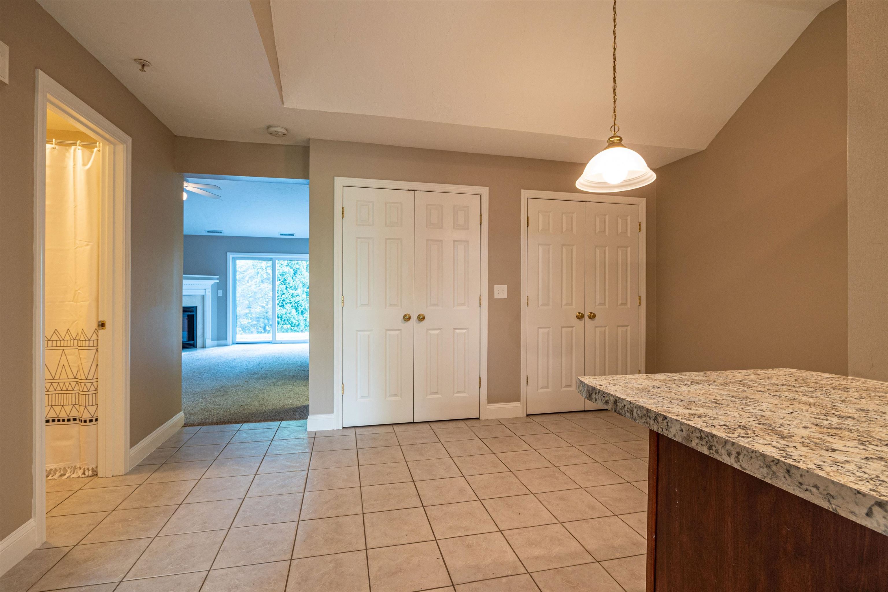 45 Bog Road, Unit A 5 Concord, NH 03303 - Photo 9 of 32