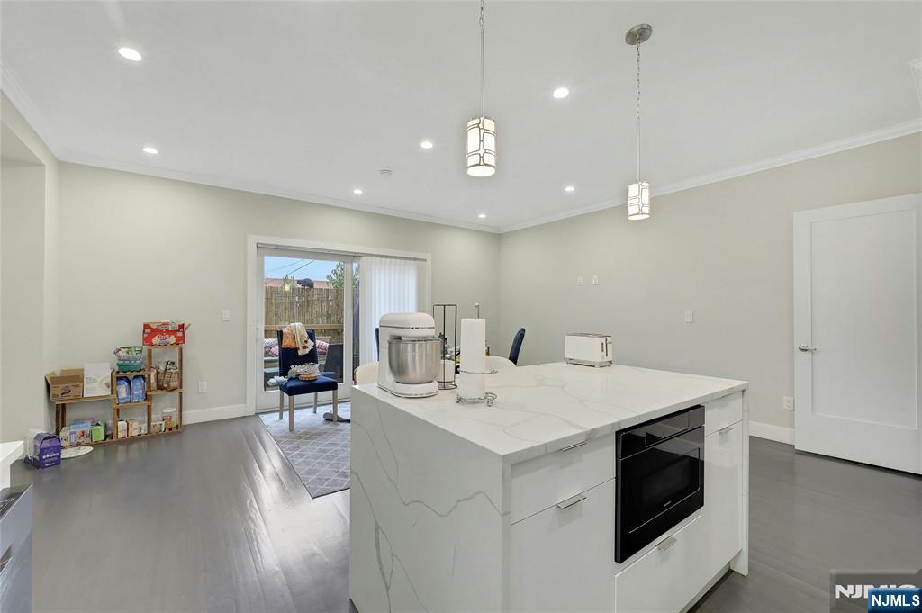 229 6th Street, Unit A Fairview, NJ 07022 - Photo 12 of 35