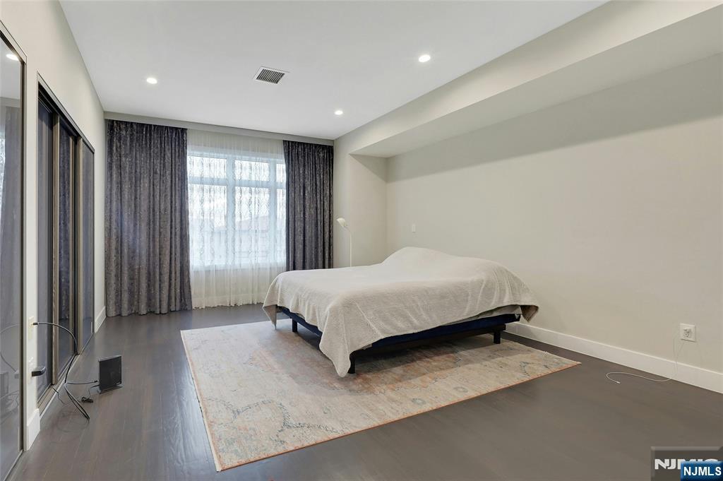 229 6th Street, Unit A Fairview, NJ 07022 - Photo 16 of 35