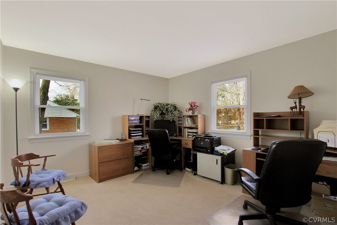 10009 Wycliff Road Chesterfield, VA 23236 - Photo 14 of 24 a view of a livingroom with workspace and a window