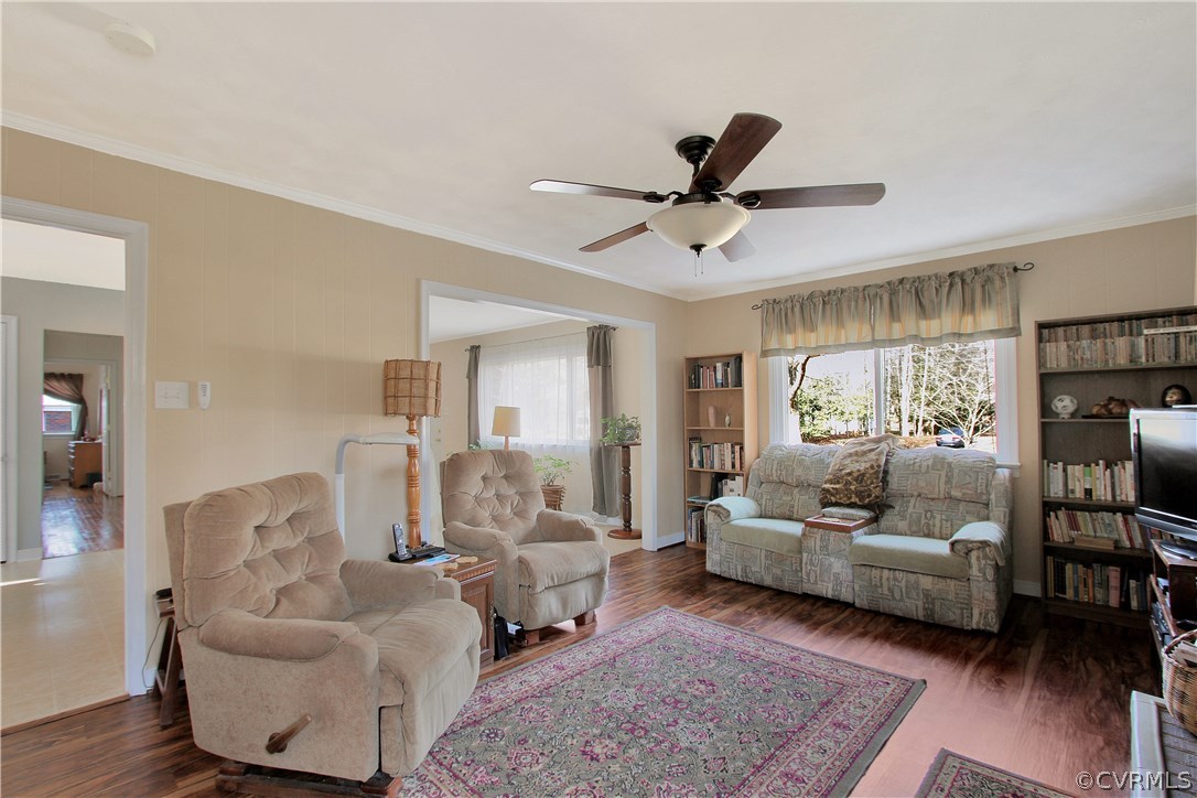 10009 Wycliff Road Chesterfield, VA 23236 - Photo 8 of 24 a living room with furniture and a large window