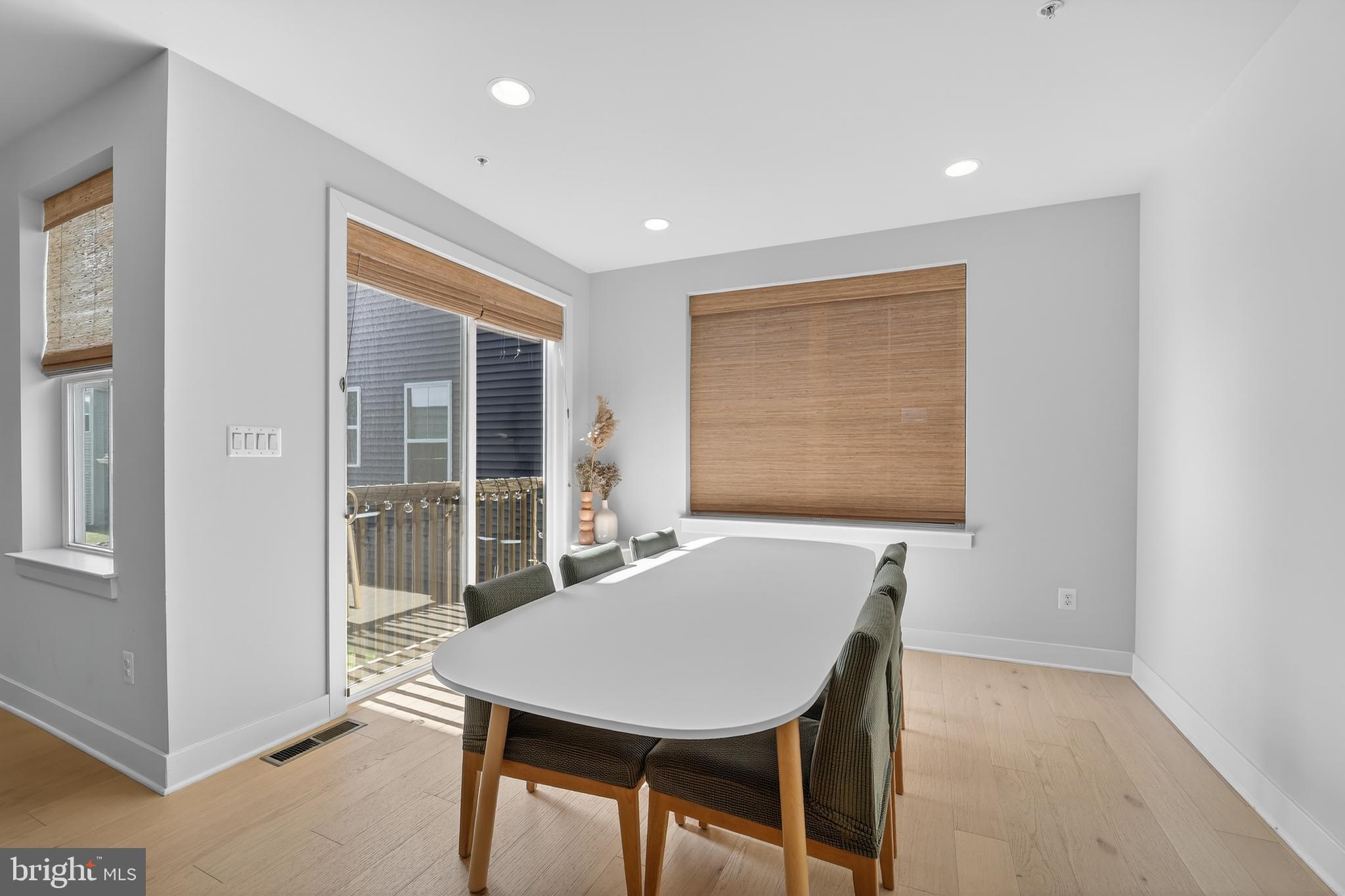 22129 Clarksburg Road Clarksburg, MD 20871 - Photo 17 of 61 Dining Area