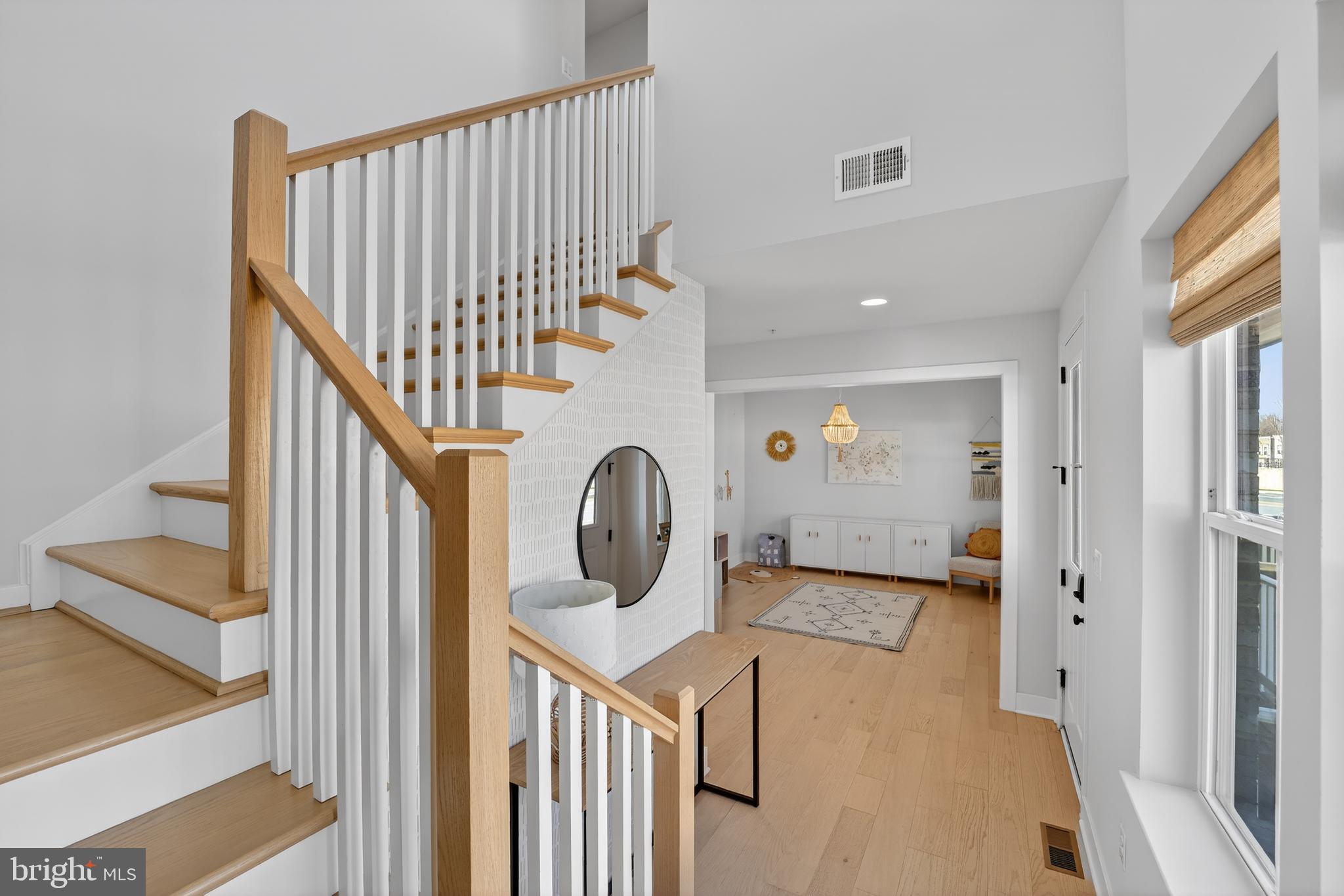 22129 Clarksburg Road Clarksburg, MD 20871 - Photo 5 of 61