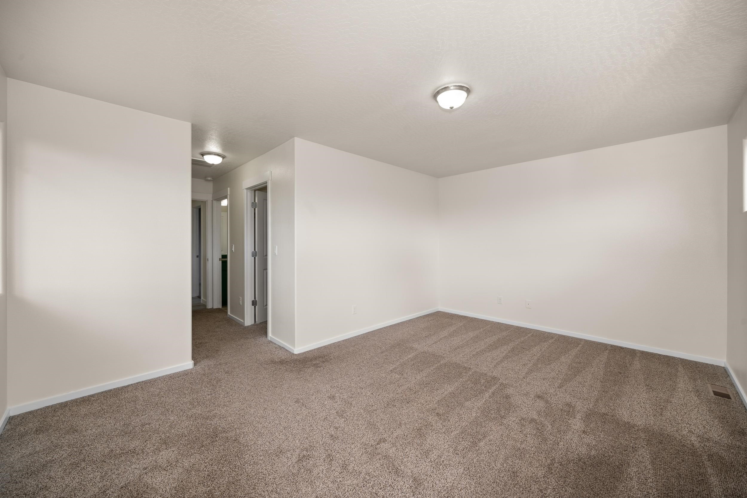1702 West Tree Lane Spokane, WA 99208 - Photo 13 of 30 Gallery Image 13