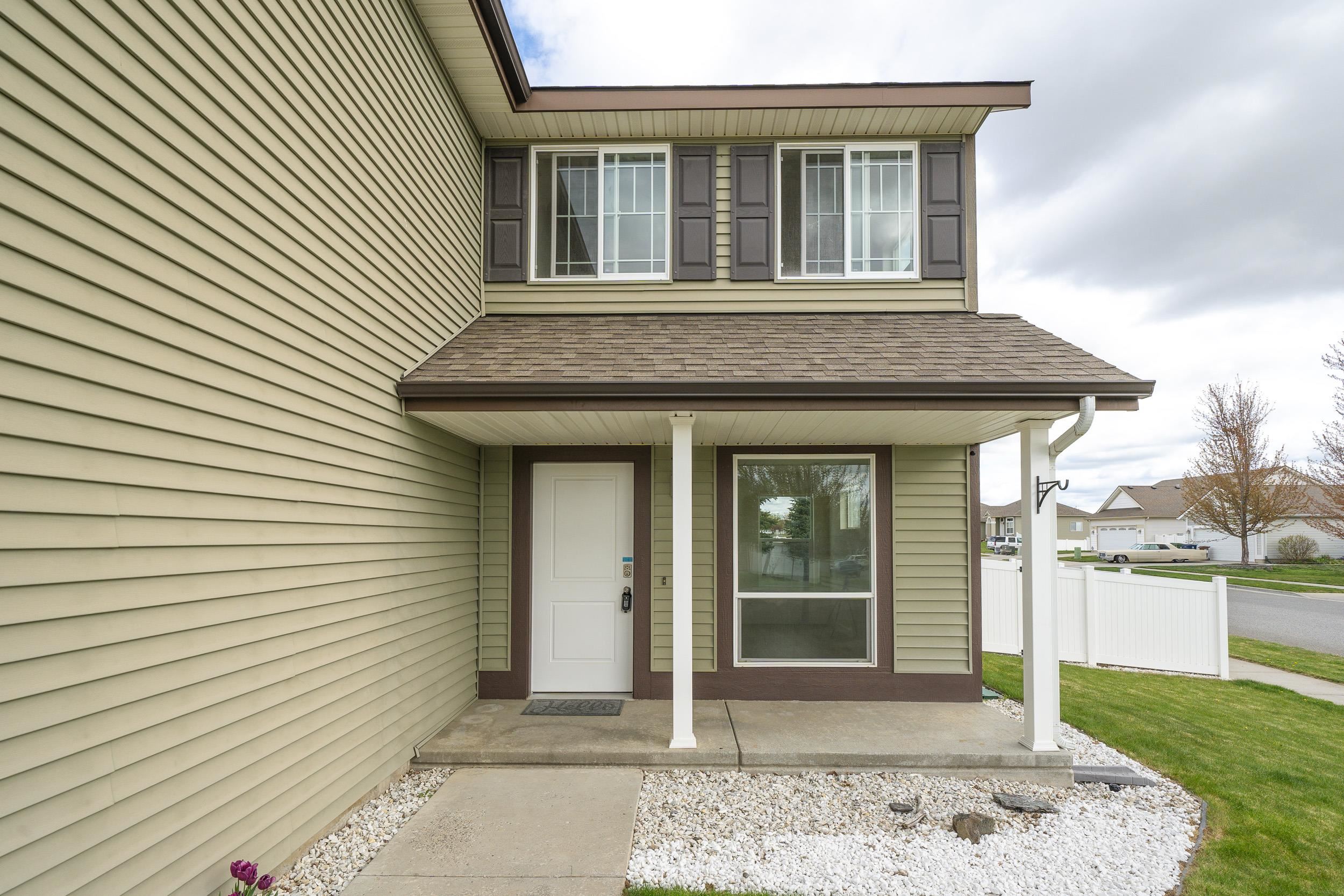1702 West Tree Lane Spokane, WA 99208 - Photo 3 of 30 Gallery Image 3