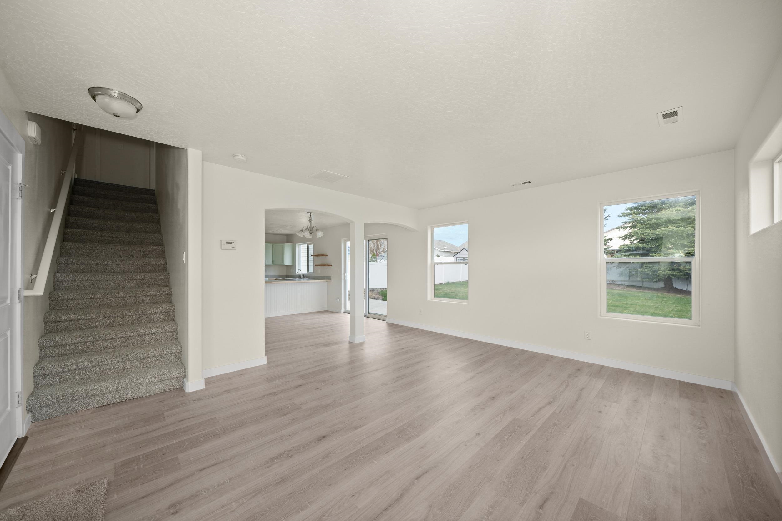 1702 West Tree Lane Spokane, WA 99208 - Photo 4 of 30 Gallery Image 4