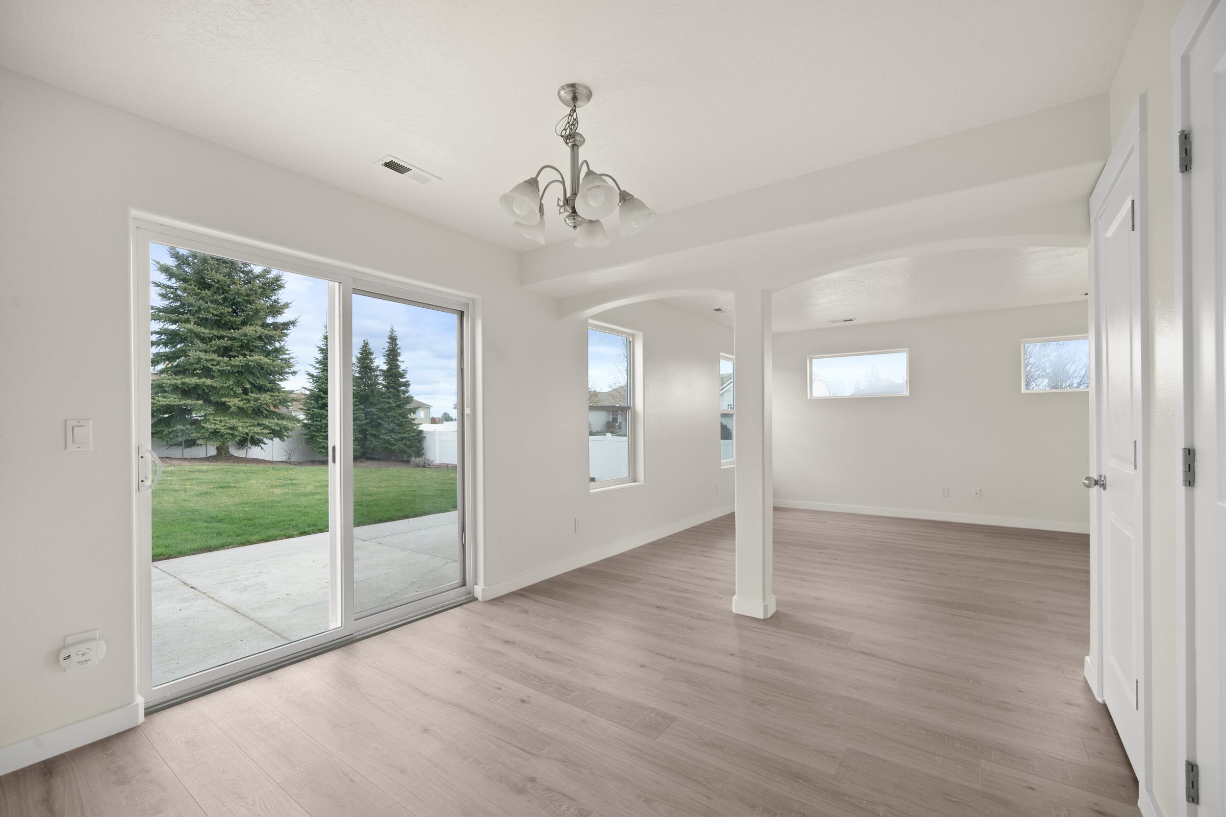 1702 West Tree Lane Spokane, WA 99208 - Photo 8 of 30 Gallery Image 8