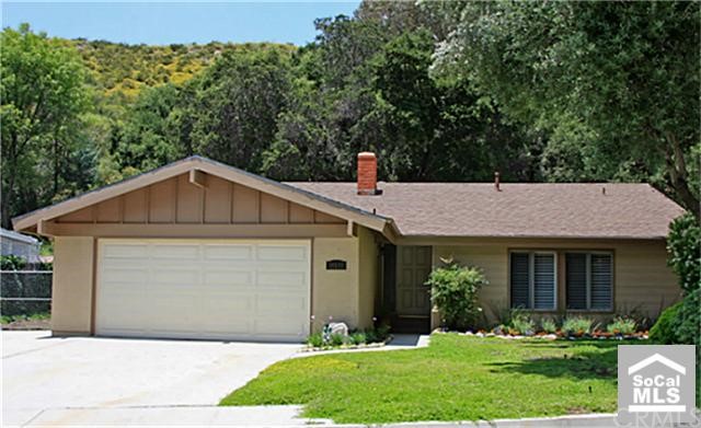 25233 Running Horse Road Newhall, CA 91321 - Photo 1 of 1 Gallery Image 1