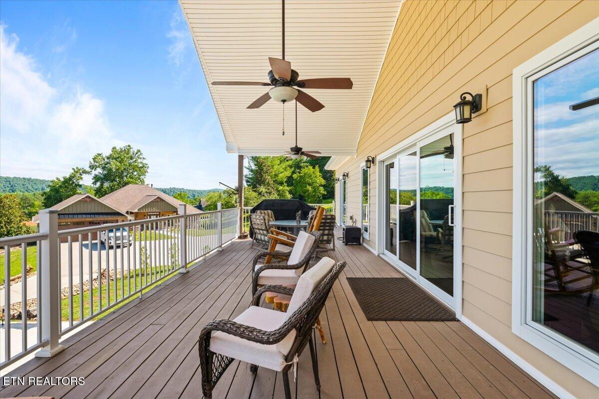 1380 East Norris Point Road La Follette, TN 37766 - Photo 42 of 54 Back Deck