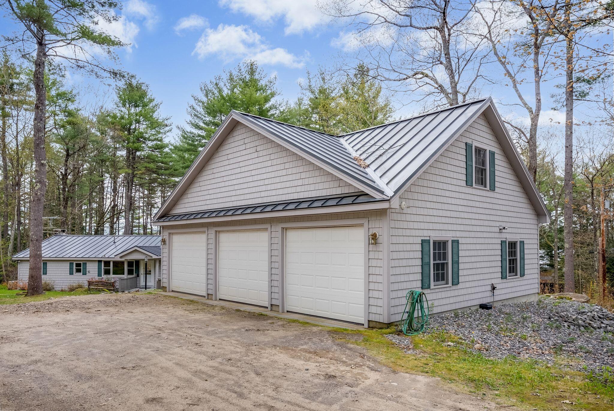 32 Wells Road Bridgton, ME 04009 - Photo 4 of 35 DSC02308