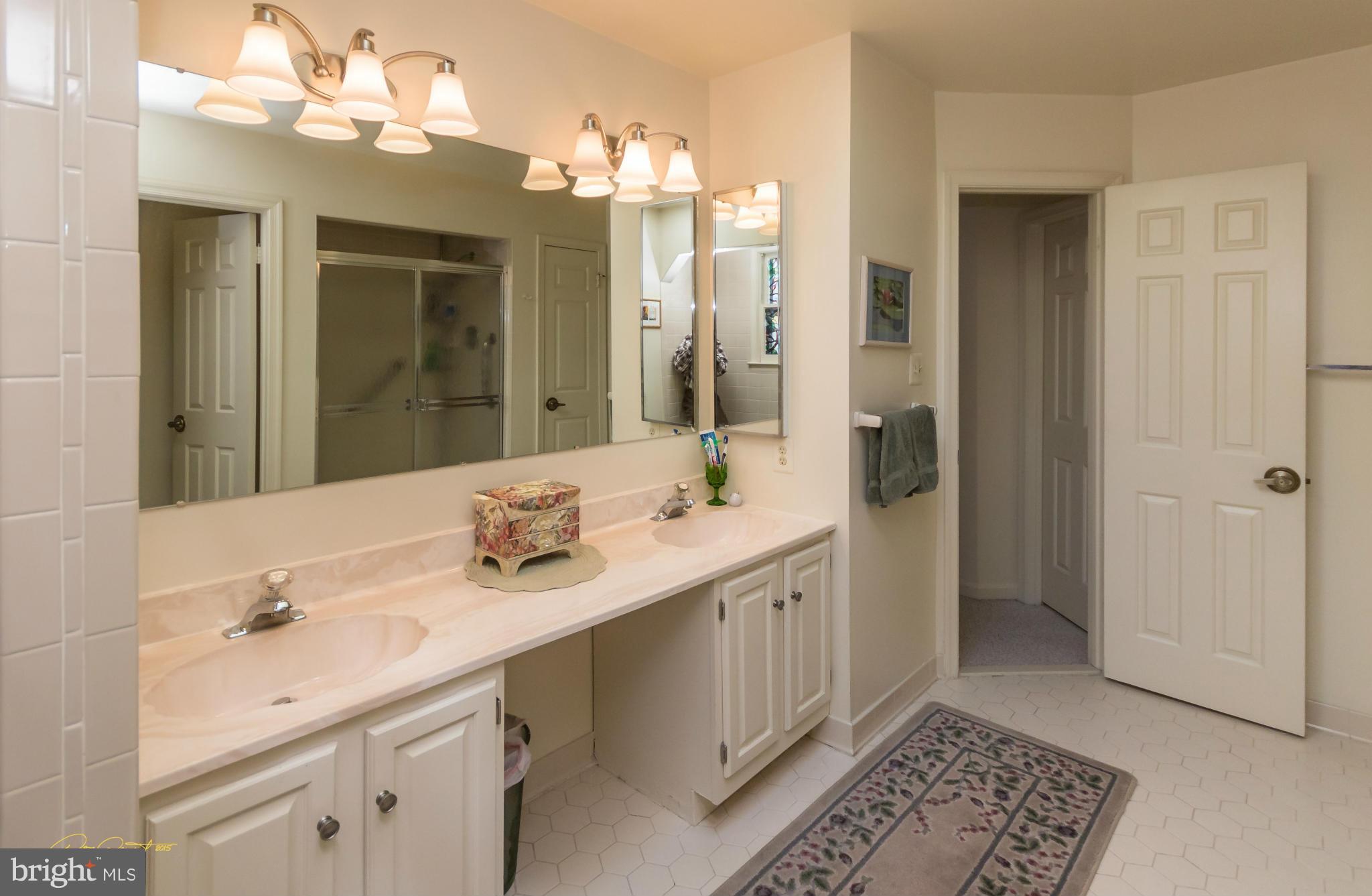 907 Boom Way Annapolis, MD 21401 - Photo 14 of 29 Bath