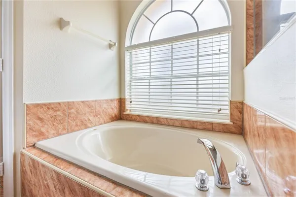 $2,600 | 4420 Winrun Court, St. Cloud, FL 34772