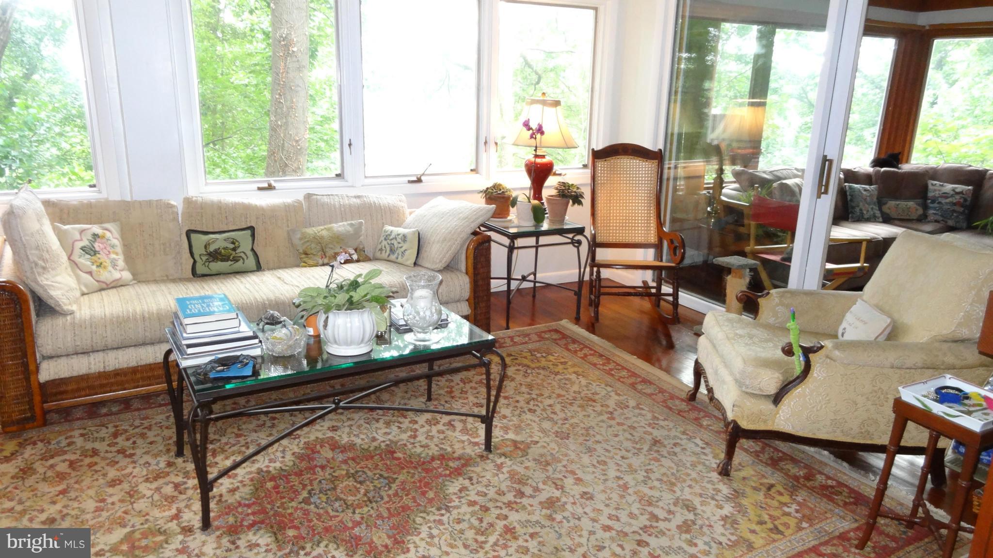 704 Robin Hood Road Annapolis, MD 21405 - Photo 8 of 30 Family Room