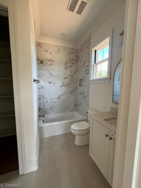 7610 Pemberly Court Oak Ridge, NC 27310 - Photo 7 of 17 Gallery Image 7