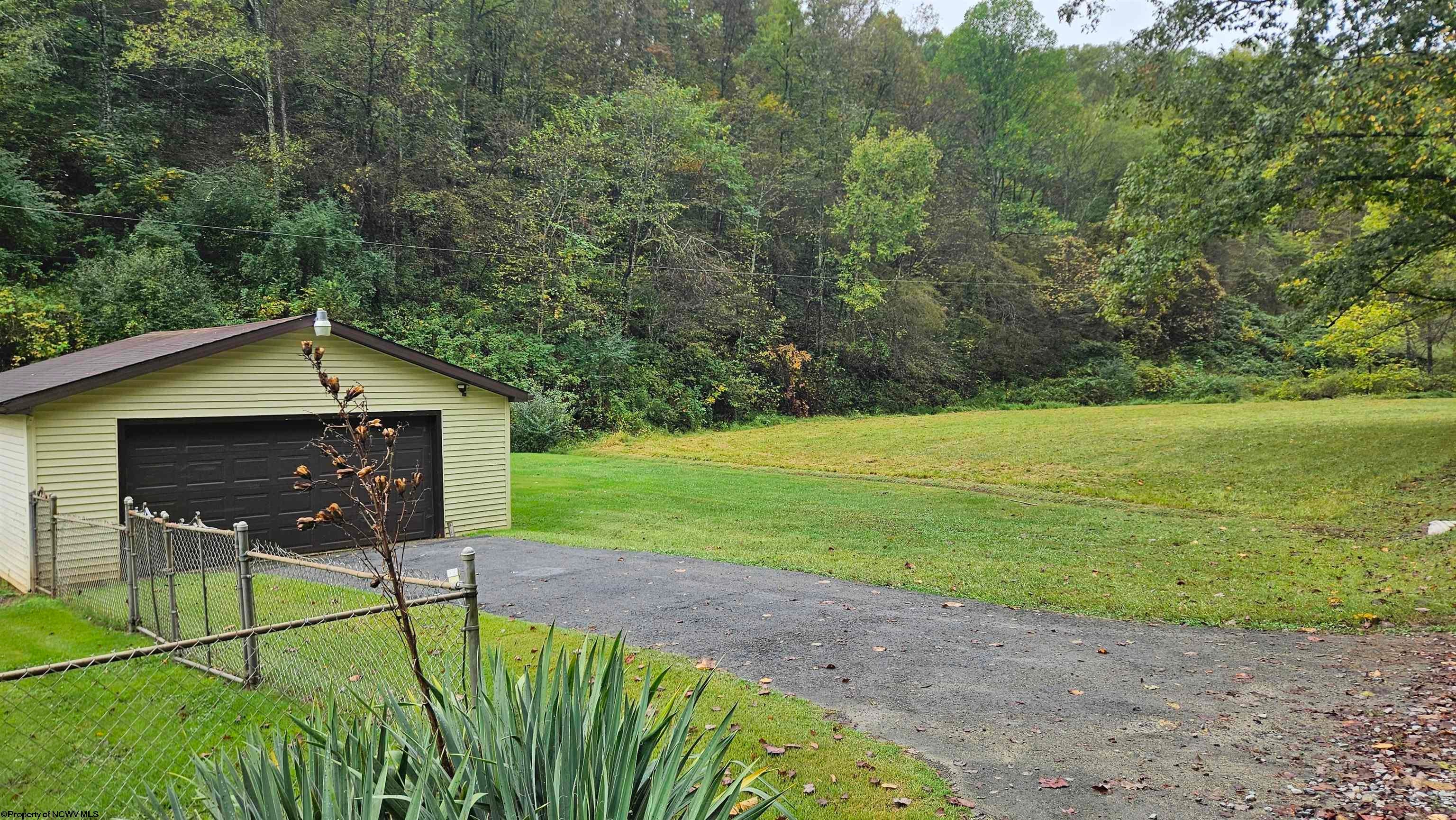 415 Elderberry Road Coxs Mills, WV 26342 - Photo 8 of 31 Gallery Image 8
