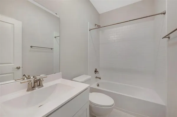 $315,000 | 405 Heritage Rnch Trail, Sherman, TX 75092