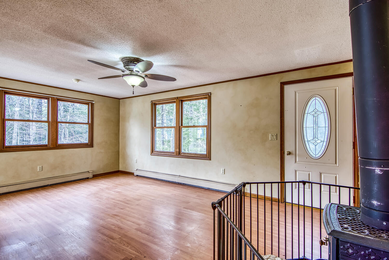 242 Mines Road Blue Hill, ME 04614 - Photo 8 of 22 242 Mines Road Blue Hill ME-large-009-00