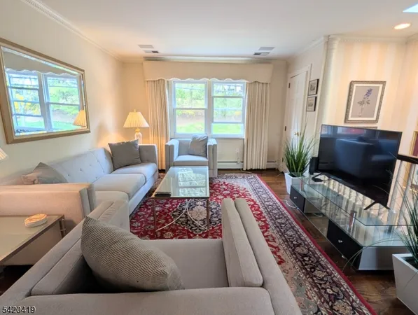 $3,100 | 48 Mt Kemble Avenue, Unit B, Morristown, NJ 07960