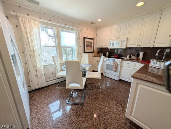 $3,100 | 48 Mt Kemble Avenue, Unit B, Morristown, NJ 07960