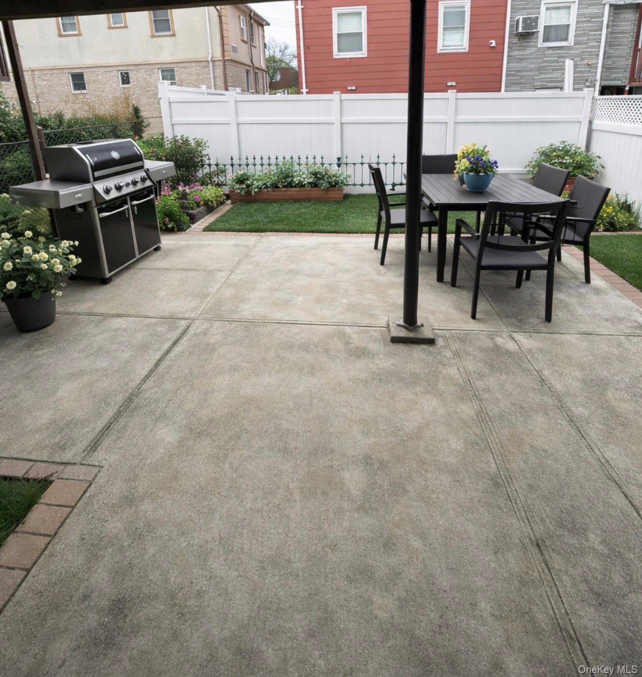 227 Calhoun Avenue Bronx, NY 10465 - Photo 16 of 17