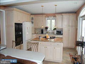 9 Cardigan Road Hamilton, NJ 08690 - Photo 2 of 12 Kitchen