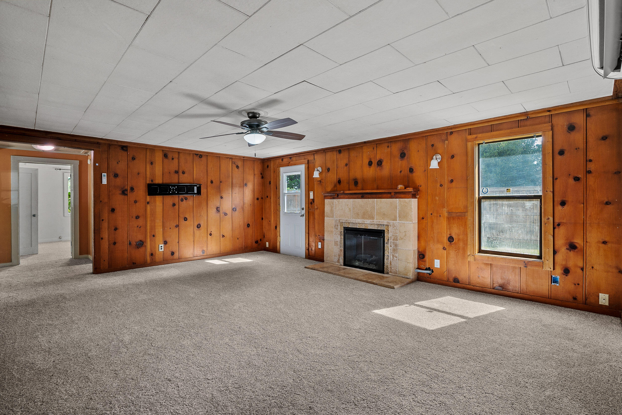 2185SWLowerRiverRd-004