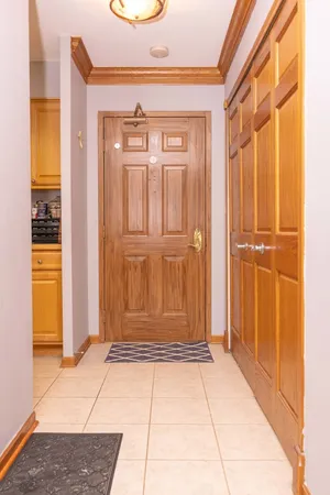 $249,900 | 470 Fawell Boulevard, Unit 508, Glen Ellyn, IL 60137