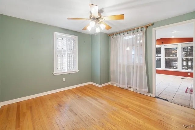 $204,900 | 101 Castle Road, Clay, NY 13212