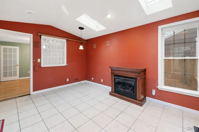 $204,900 | 101 Castle Road, Clay, NY 13212