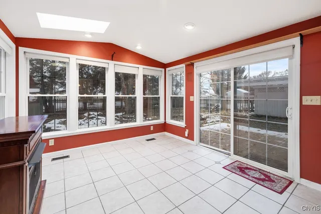 $204,900 | 101 Castle Road, Clay, NY 13212