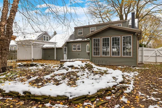 $204,900 | 101 Castle Road, Clay, NY 13212