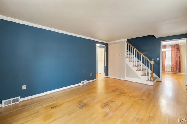 $204,900 | 101 Castle Road, Clay, NY 13212