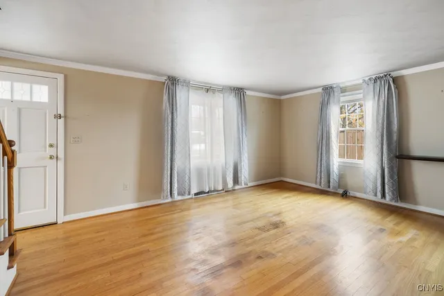 $204,900 | 101 Castle Road, Clay, NY 13212