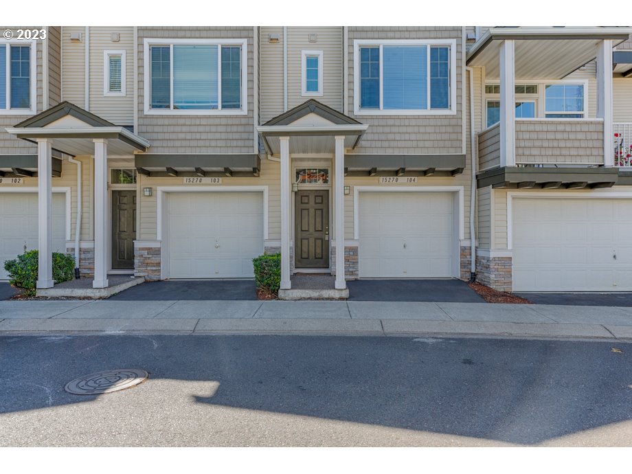 15270 Southwest Sparrow Loop, Unit 104 Beaverton, OR 97007 - Photo 2 of 33 Gallery Image 2