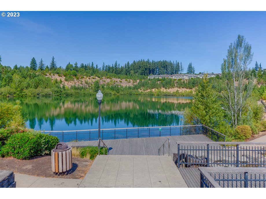 15270 Southwest Sparrow Loop, Unit 104 Beaverton, OR 97007 - Photo 32 of 33 Gallery Image 32