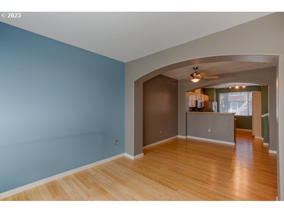 15270 Southwest Sparrow Loop, Unit 104 Beaverton, OR 97007 - Photo 8 of 33 Gallery Image 8