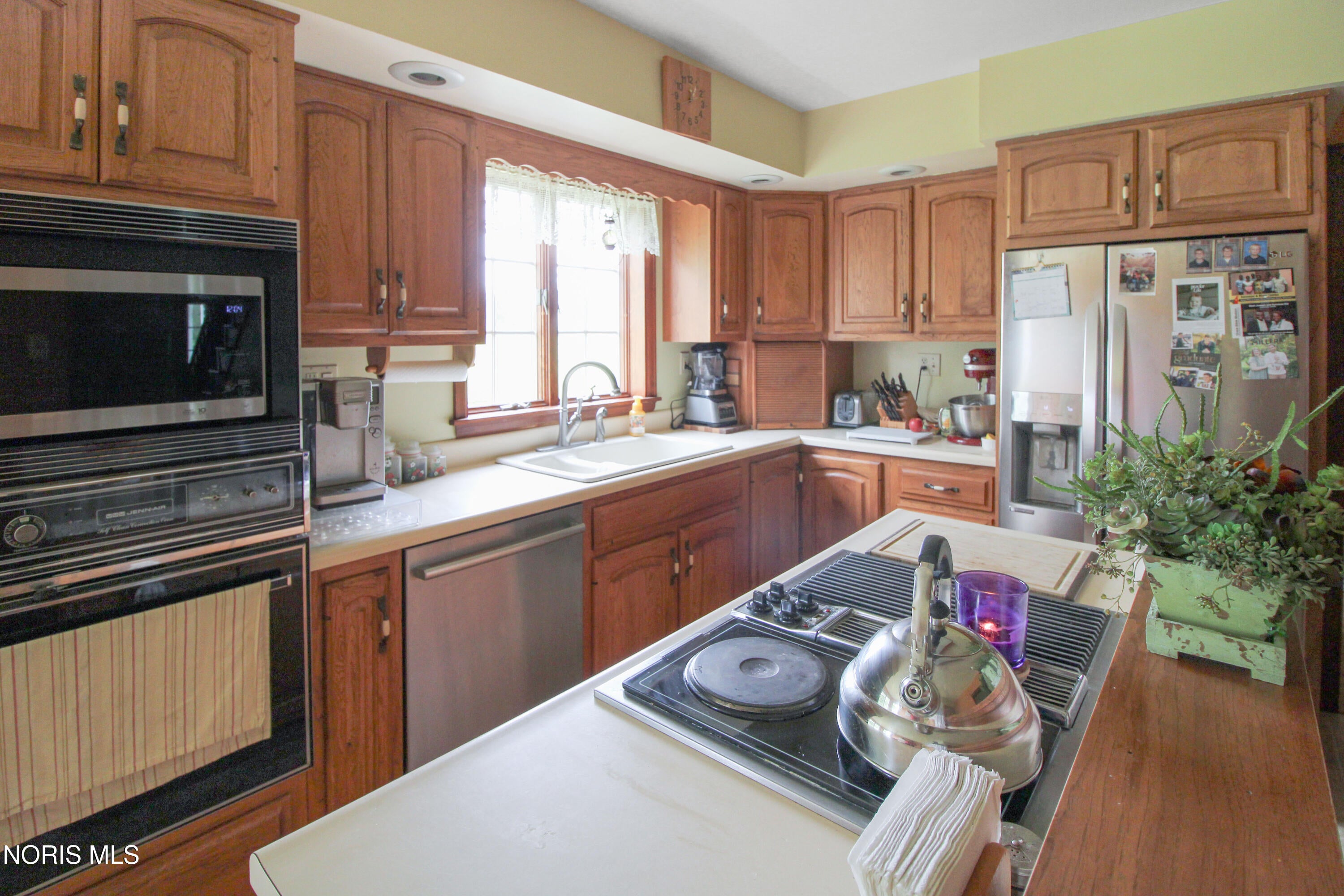 9775 West Bloom Road Oak Harbor, OH 43449 - Photo 13 of 40 9775 w bloom rd home (28)