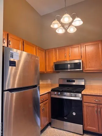 $2,500 | 4 Lexington Hills Road, Unit 6, Harriman, NY 10926