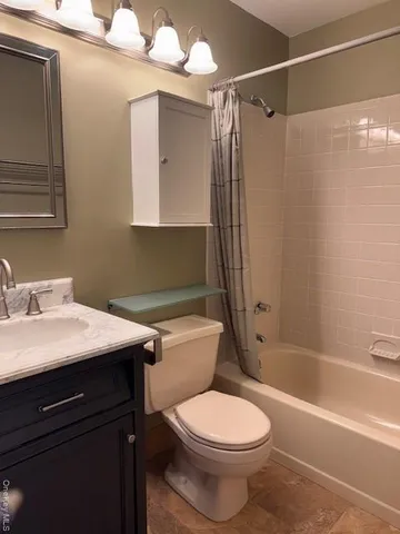 $2,500 | 4 Lexington Hills Road, Unit 6, Harriman, NY 10926